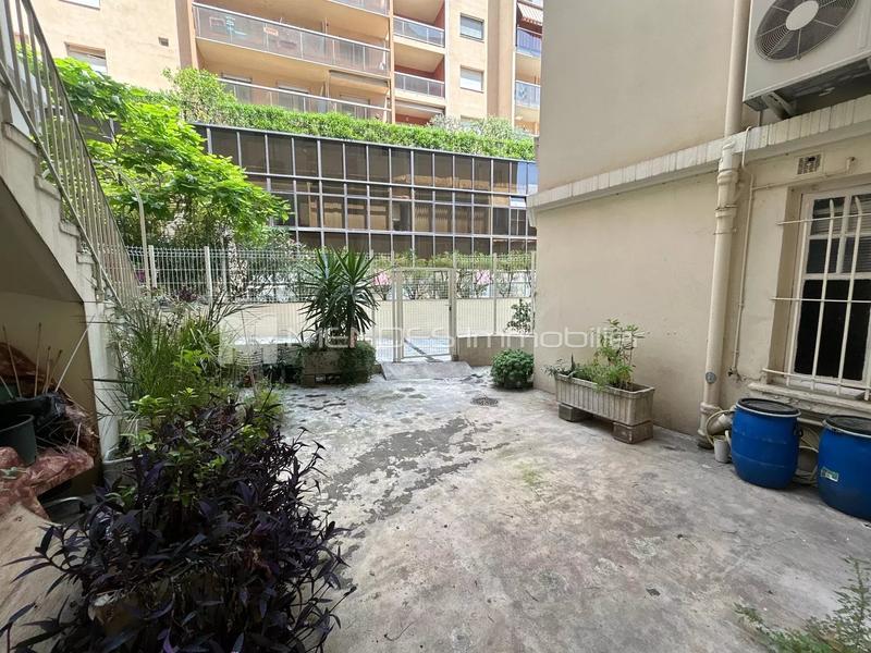 Fonds de commerce - 50 m²