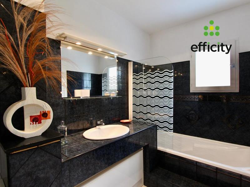 Maison - 187 m² - 6 pièces