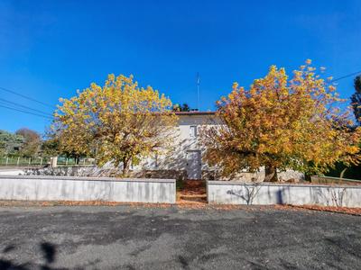 Maison - 151 m² - 3 pièces