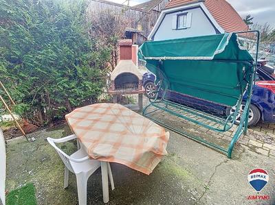 Maison - 240 m² - 5 pièces