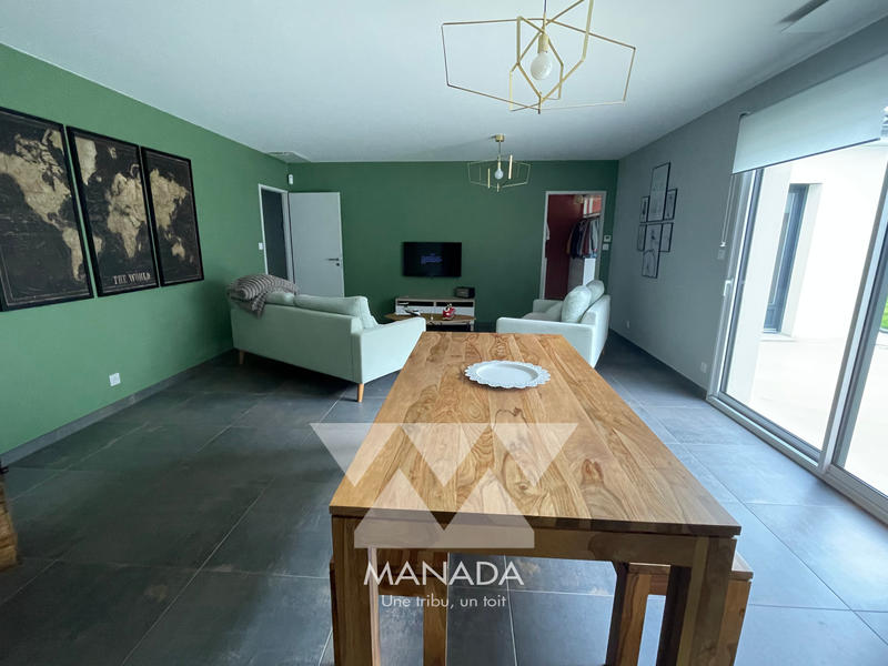 Maison - 121 m² - 5 pièces