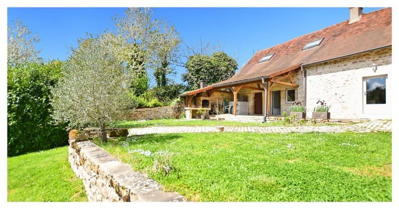 Maison de campagne - 111 m² - 4 pièces