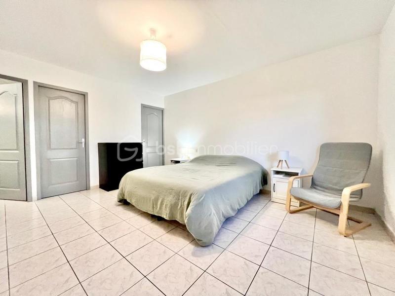 Villa - 165 m² - 6 pièces