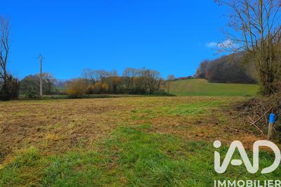 Terrain - 3 800 m²
