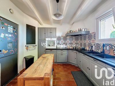 Maison - 187 m² - 9 pièces