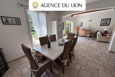 Maison - 182 m² - 6 pièces