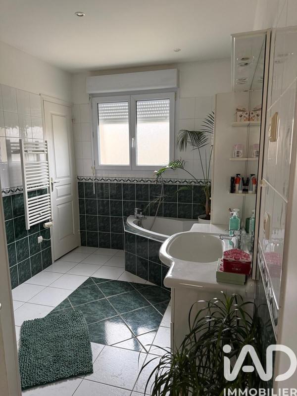 Maison de village - 96 m² - 4 pièces