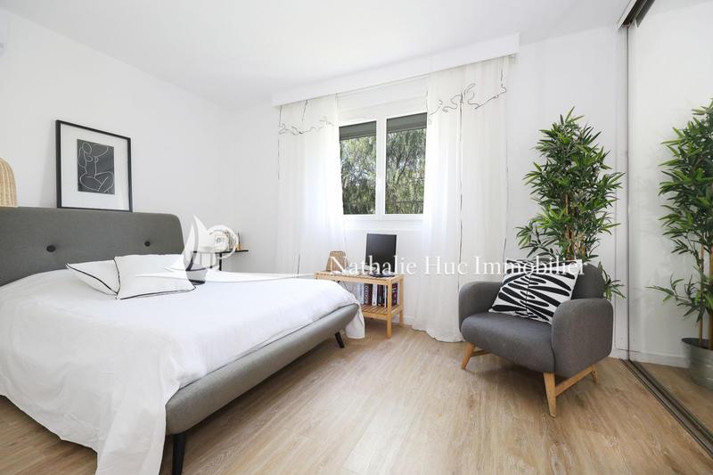 Maison - 200 m² - 3 pièces