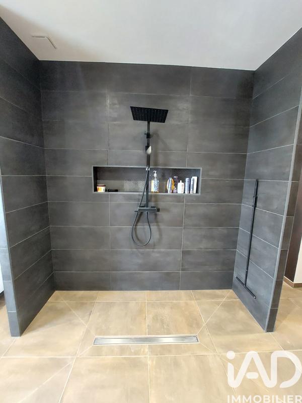 Maison - 153 m² - 5 pièces