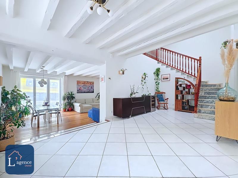 Maison ancienne - 133 m² - 6 pièces