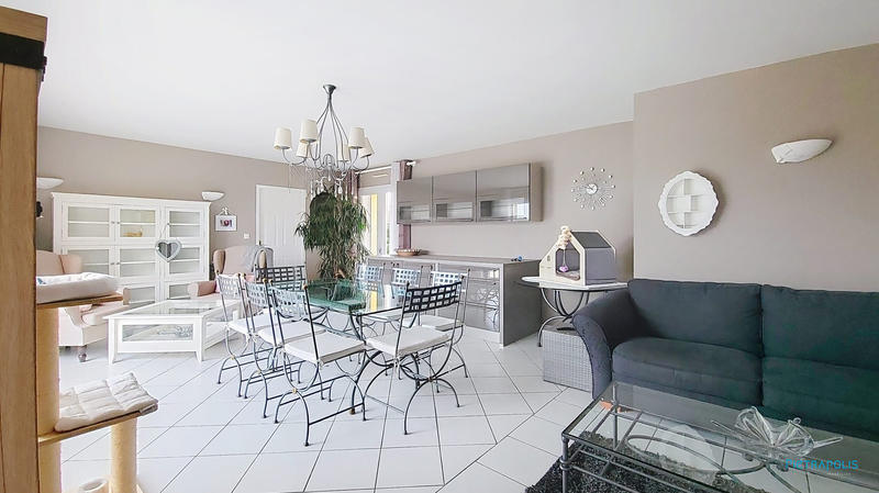 Maison traditionnelle - 130 m² - 5 pièces