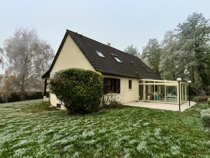 Maison - 155 m² - 8 pièces