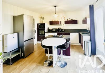 Maison - 101 m² - 4 pièces