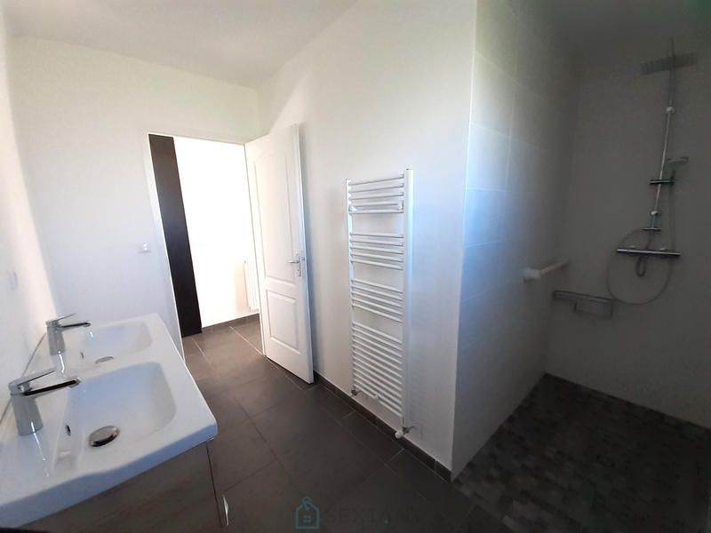 Maison - 85 m² - 3 pièces