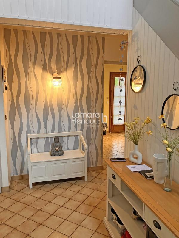 Pavillon - 140 m² - 7 pièces