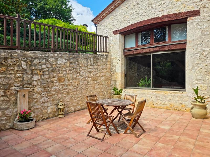 Demeure - 400 m² - 7 pièces