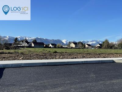 Terrain constructible - 744 m²