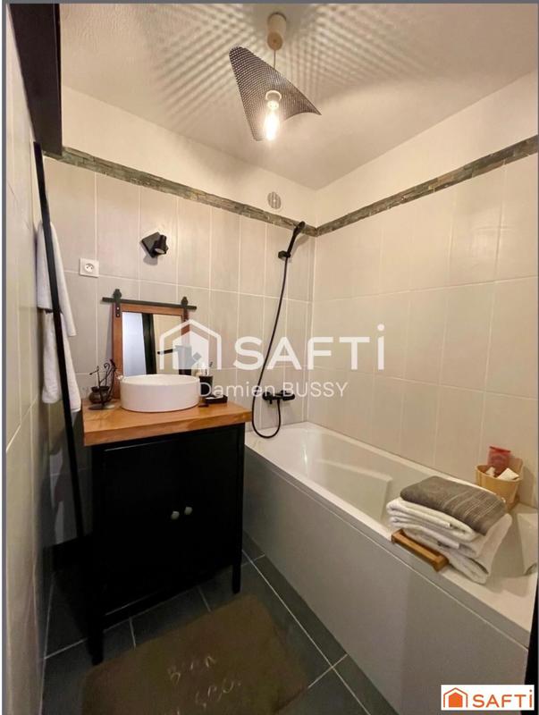 Maison - 165 m² - 7 pièces