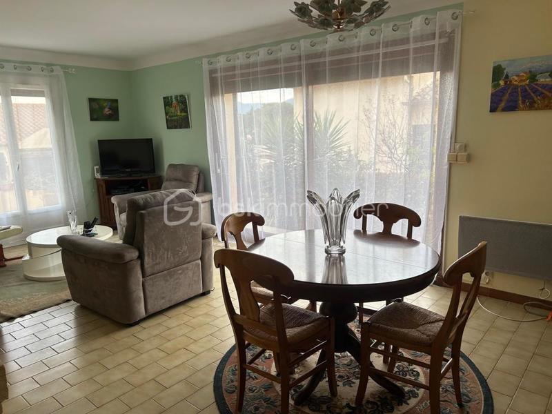 Maison - 95 m² - 3 pièces