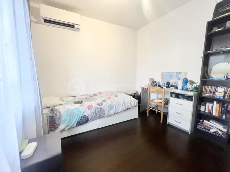 Maison - 170 m² - 10 pièces