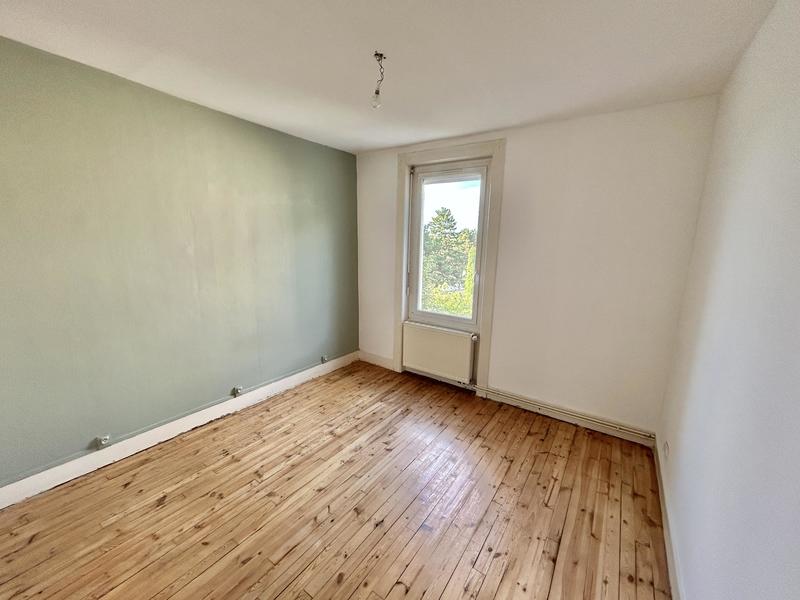 Appartement - 76 m² - 4 pièces
