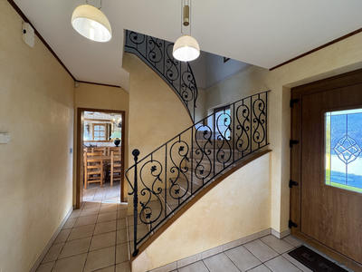 Maison - 150 m² - 8 pièces