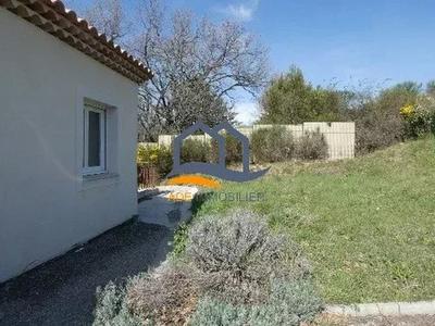 Maison - 104 m² - 4 pièces