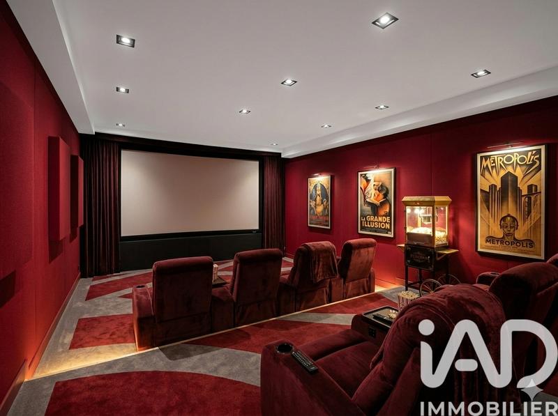 Maison - 175 m² - 7 pièces