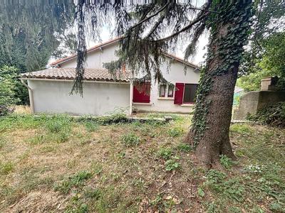 Maison - 100 m² - 4 pièces