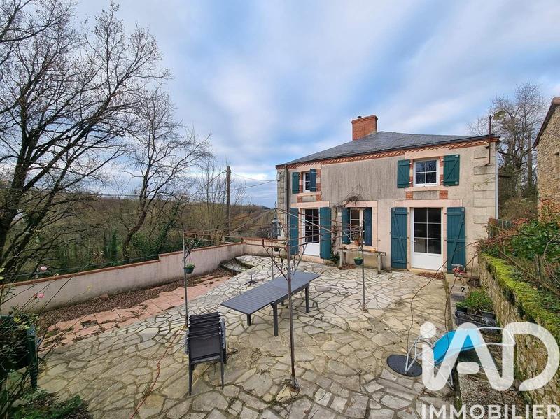 Maison de campagne - 110 m² - 5 pièces