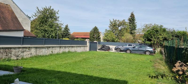 Maison - 230 m² - 7 pièces