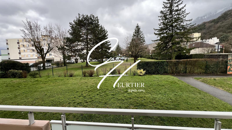 Appartement - 63 m² - 4 pièces