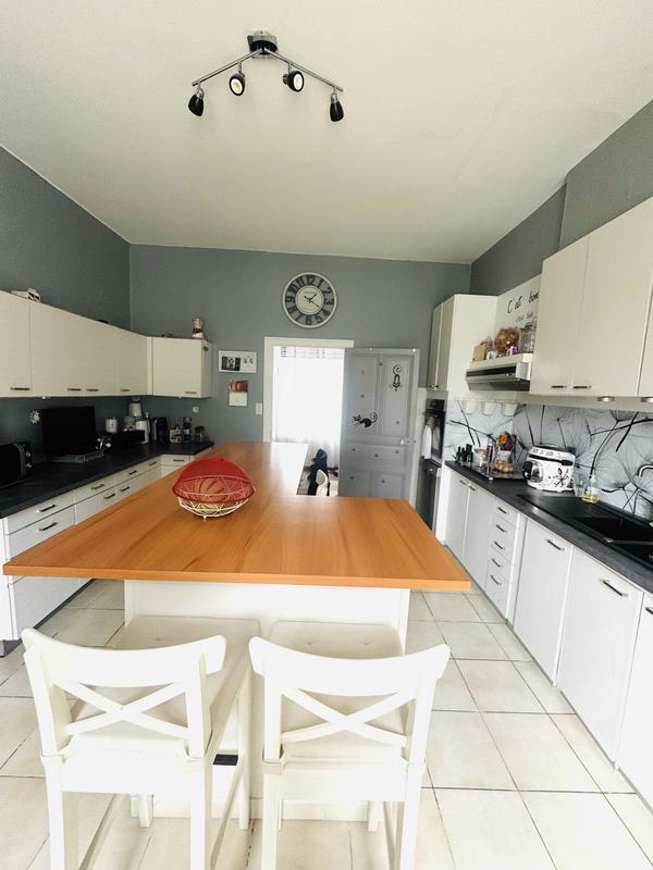 Maison ancienne - 140 m² - 6 pièces