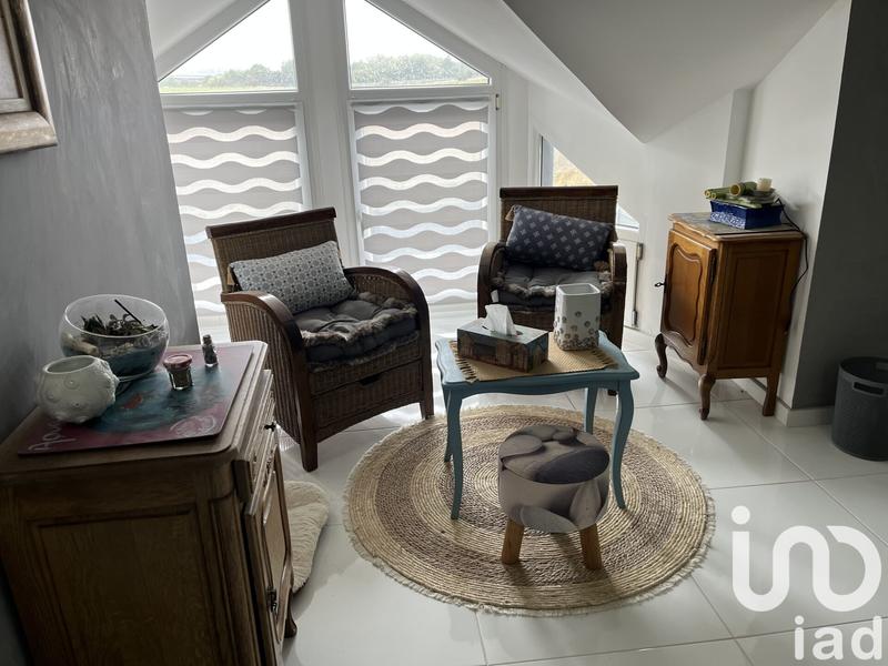 Maison - 205 m² - 5 pièces