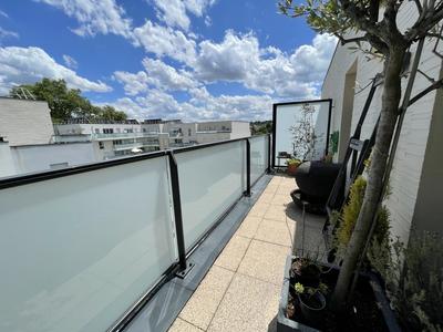 Appartement - 82 m² - 4 pièces