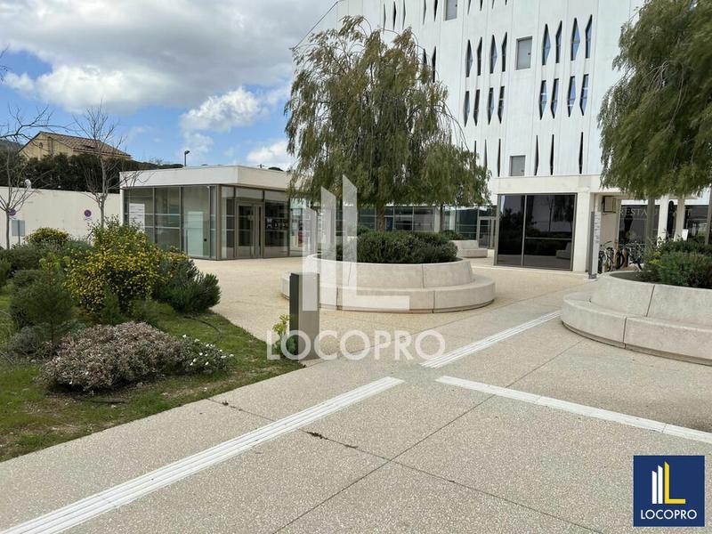 Local commercial - 139 m²