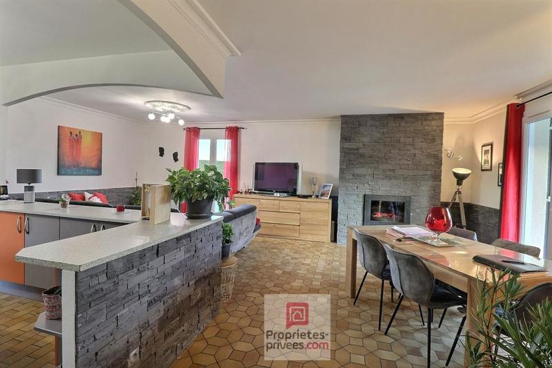 Maison - 100 m² - 5 pièces