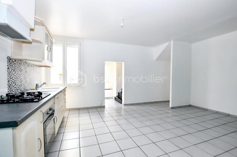 Maison de village - 86 m² - 4 pièces