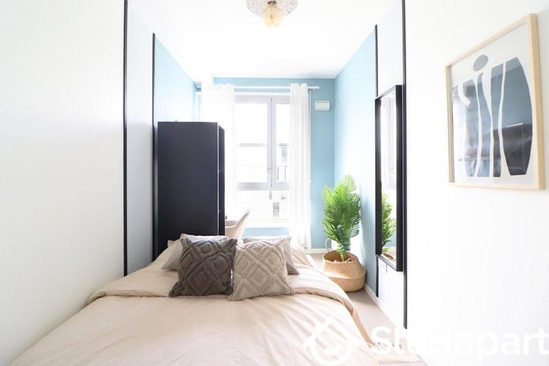 Chambre - 11 m² - 1 pièce