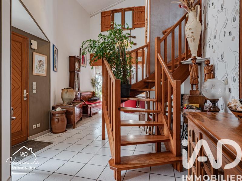 Maison - 170 m² - 7 pièces