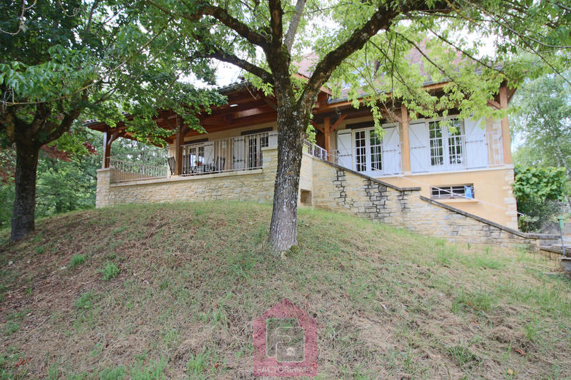 Maison - 146 m² - 6 pièces