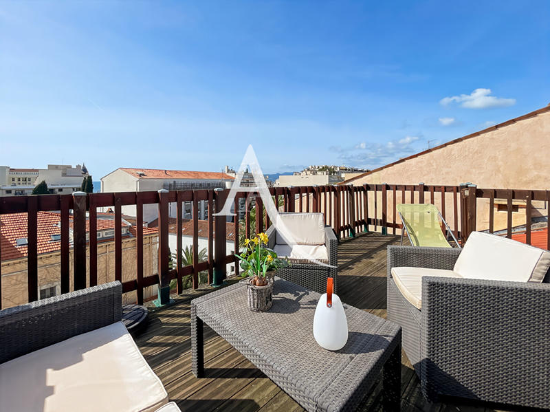 Appartement - 80 m² - 3 pièces