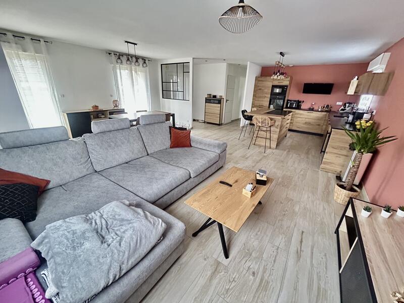 Maison - 100 m² - 5 pièces