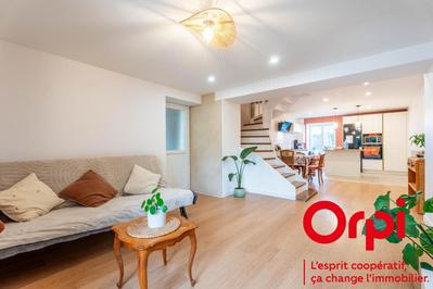 Maison de ville - 123 m² - 5 pièces