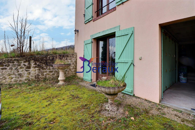 Maison - 302 m² - 10 pièces