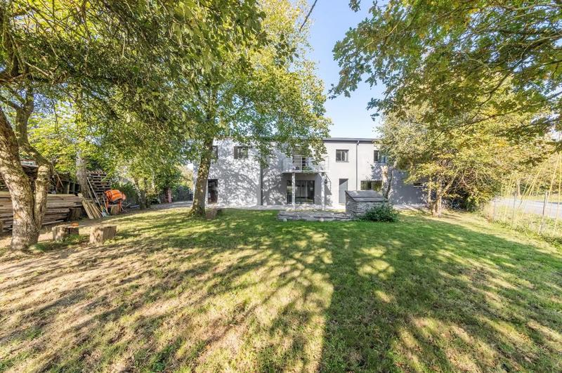 Maison - 190 m² - 10 pièces