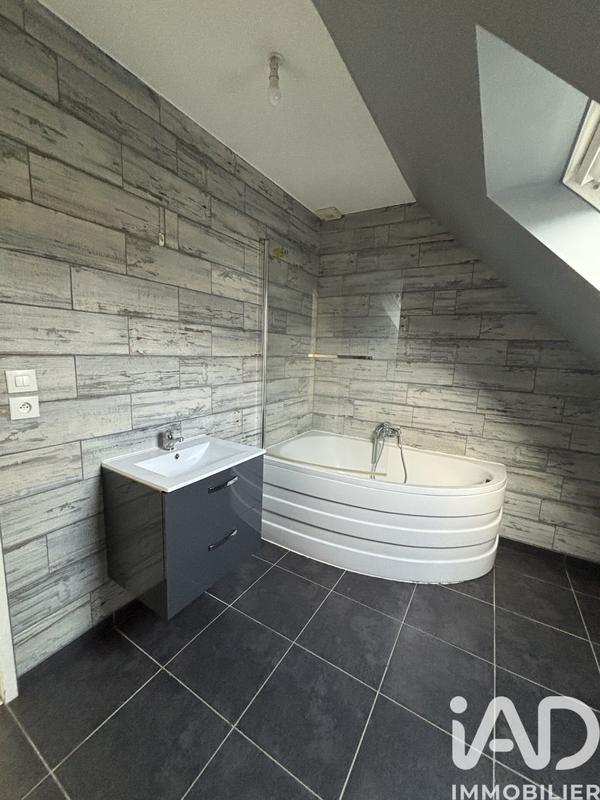 Maison - 120 m² - 5 pièces