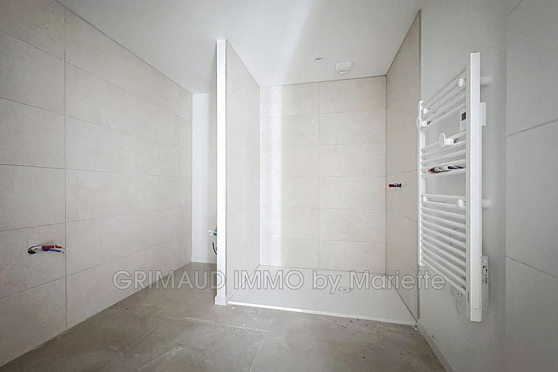 Appartement - 107 m² - 4 pièces