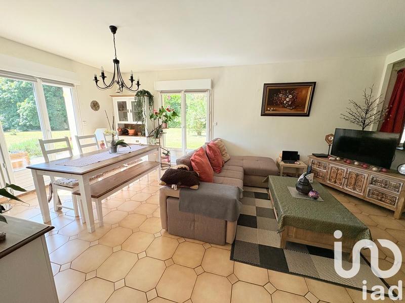 Maison - 161 m² - 7 pièces