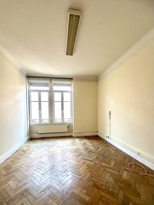 Bureau - 90 m²